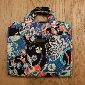 Vera Bradley Hanging Travel Organizer Quilted Cosmetic Lotus Flower Swirl